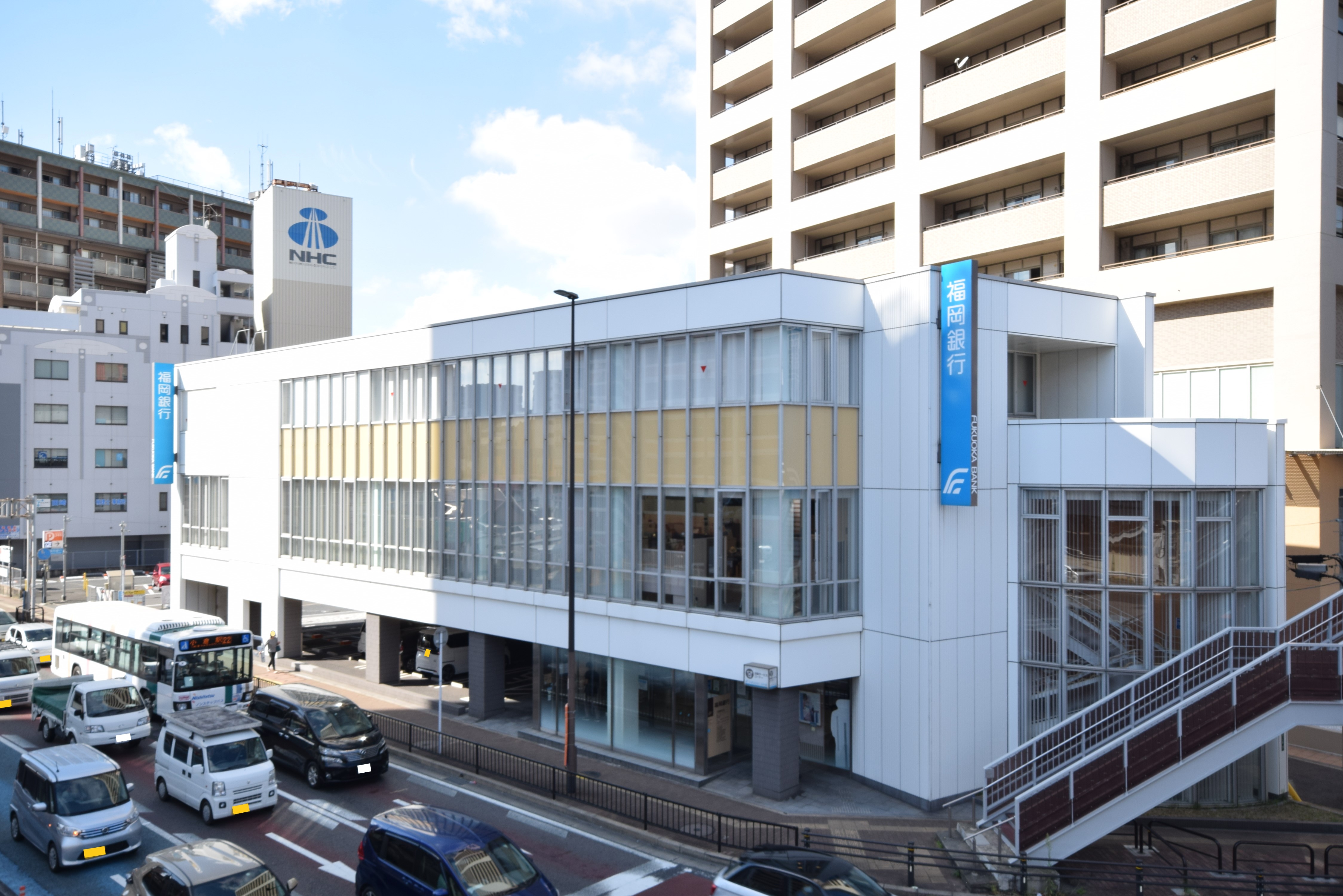 オリエンタル香春口 銀行