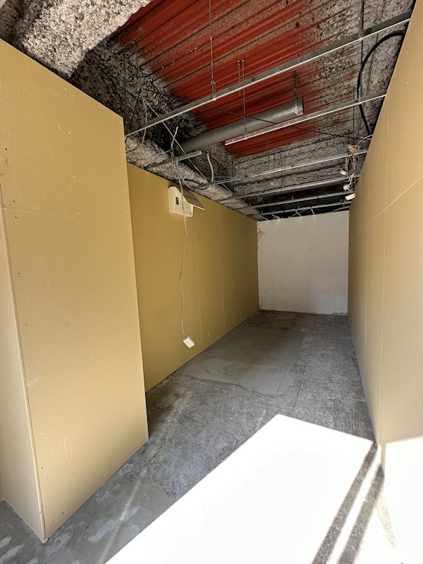 ニューガイア大分駅前BLDG. 内装