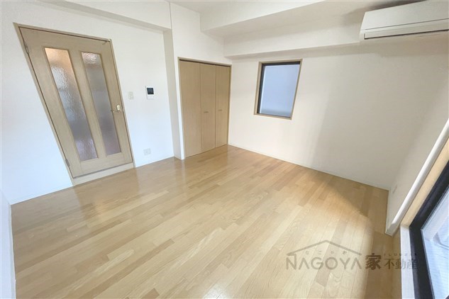 エスタシオン新栄 ベッドルーム