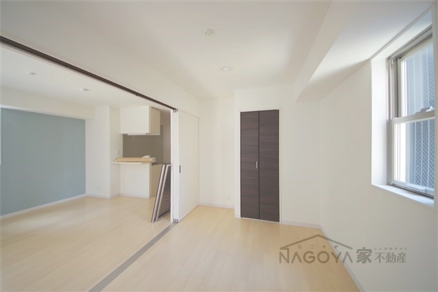 axis sakaeⅤ ベッドルーム