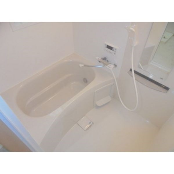 グランレーヴ黒川 風呂画像