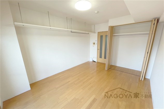 VIOLA　KANAYAMA ベッドルーム