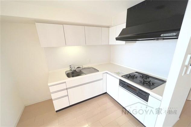 グラン・アベニュー白川公園 キッチン