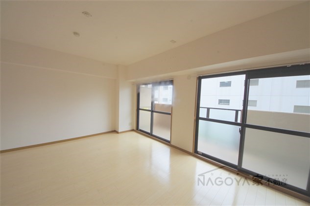 ランバー原田 リビング