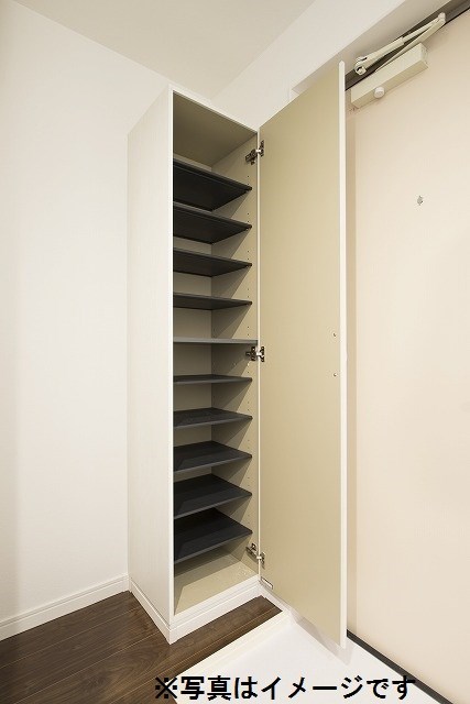 クレア露橋 玄関