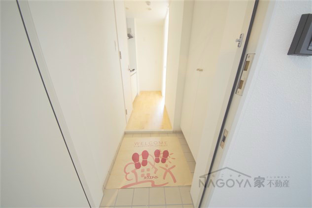 コンフォート新栄 玄関