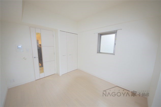 プレサンス千種駅前ネオステージ ベッドルーム