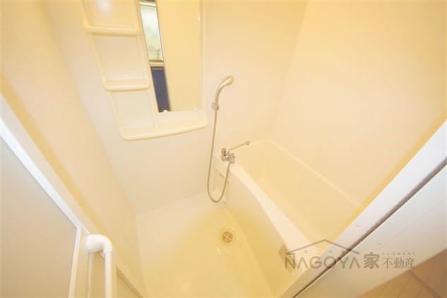 プレサンス千種駅前ネオステージ 風呂画像