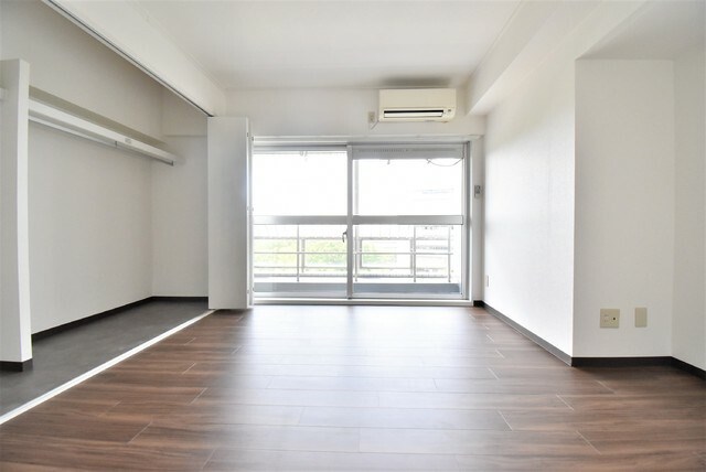 美和ビル ベッドルーム