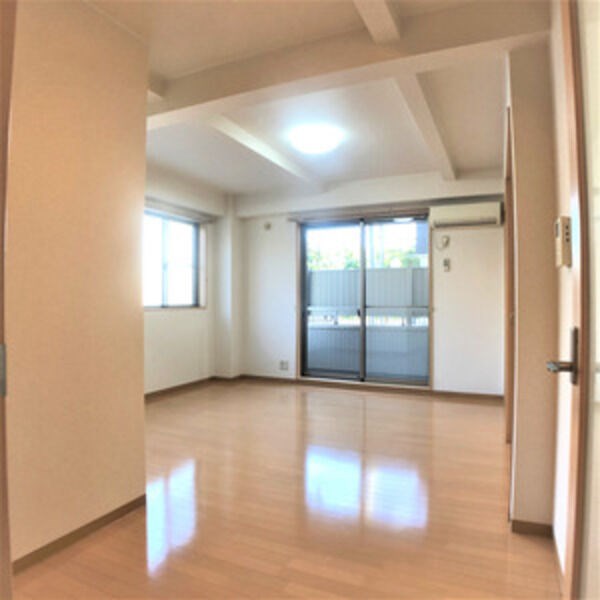 メゾンハナブサ ベランダ