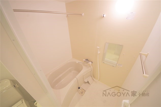 Casa Avenue TSURUMAI 風呂画像