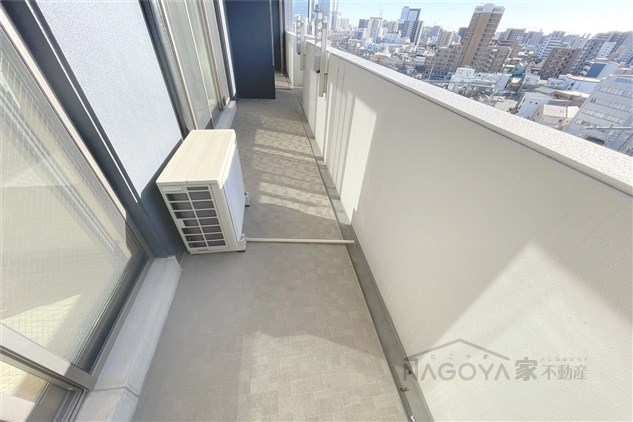 FRENCIA NOIE名駅 ベランダ