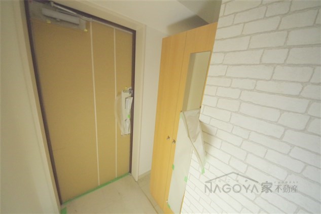 Alba Grande千種 玄関