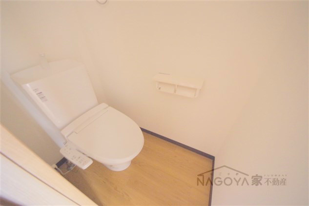 丸の内エンブルコート その他2