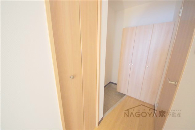 丸の内エンブルコート その他8