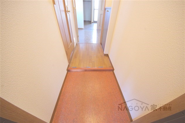 ガーディアン千代田 玄関