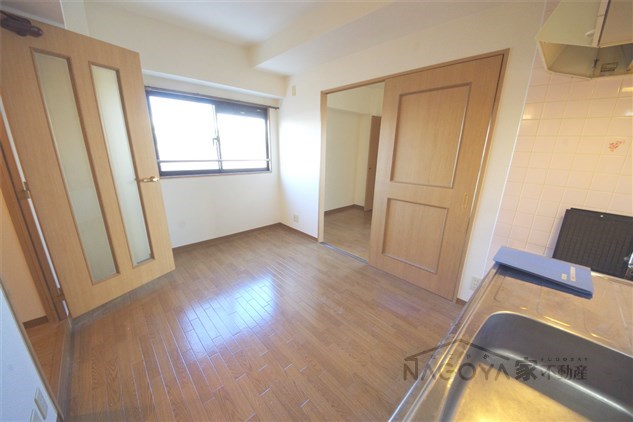 ガーディアン千代田 リビング