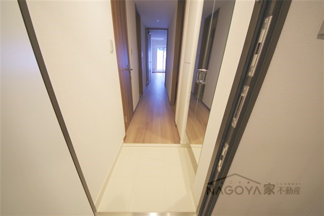 エステムプラザ名古屋丸の内 玄関