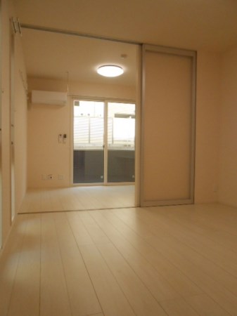 グランドール千種 ベッドルーム