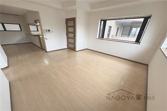 パルナス岳見町 リビング