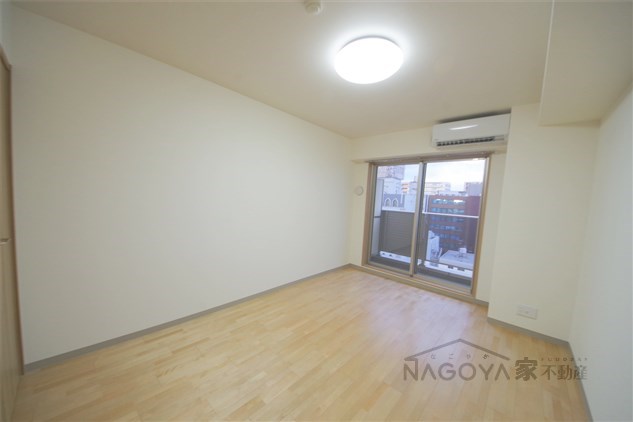 ヒルズ新栄3号館 リビング