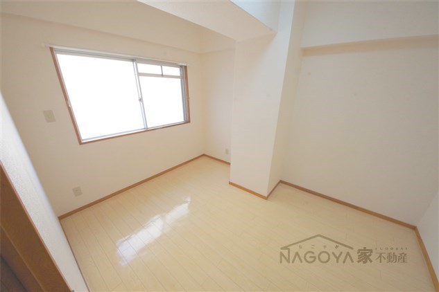 オーガスタ広路本町 ベッドルーム