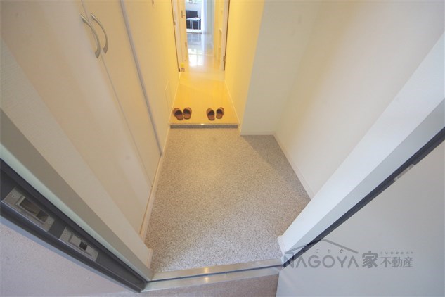 イーグルヘッド橦木 玄関