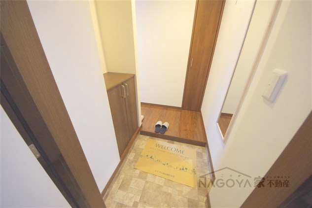 グランレーヴ東別院EAST 玄関