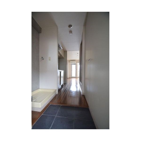 ノーサレンダー 玄関