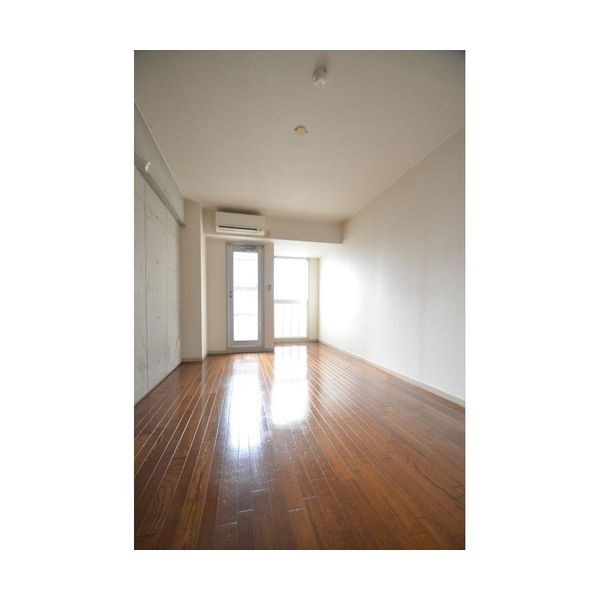 ノーサレンダー リビング