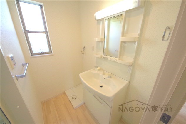 リブラ その他3