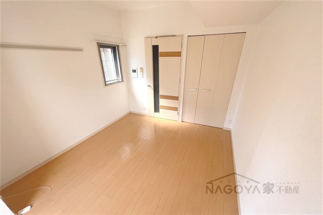 プレサンス泉シティアーク リビング