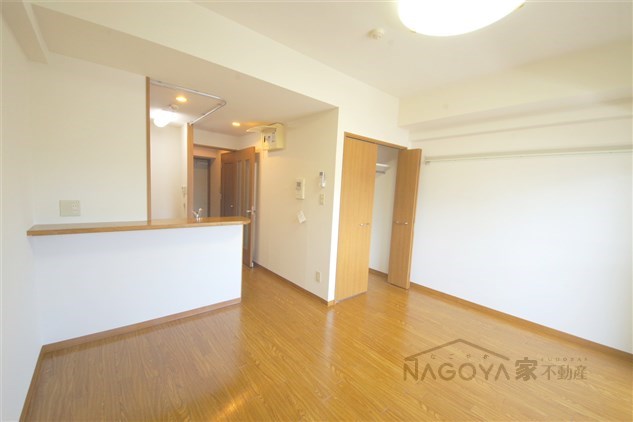 メイプルコート布池 ベッドルーム