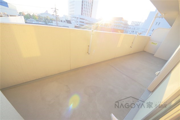 スクエア名古屋港 ベランダ