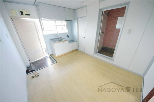 川島第二ビル リビング