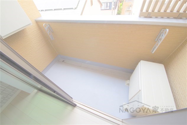 モメンタム志賀本通 ベランダ