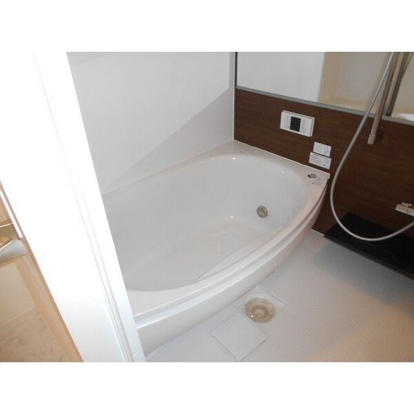 ヴィラ・ボヌール 風呂画像