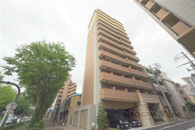 プレサンスＳＡＫＡＥ白川公園Ⅱ 外観写真