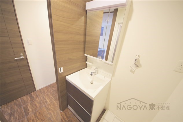 LIBERTA CARINO その他2