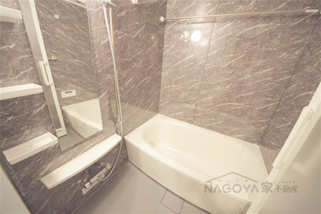 LIBERTA CARINO 風呂画像