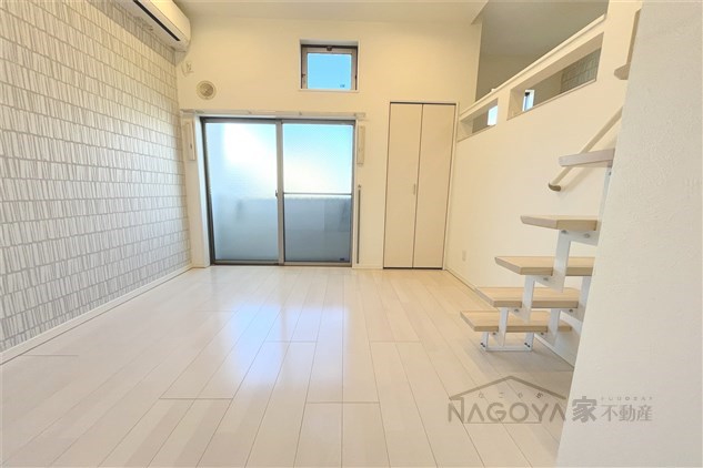 La ciel菊井 リビング