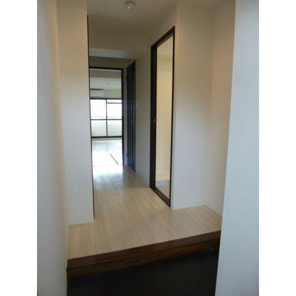 Residence Tsuda 玄関