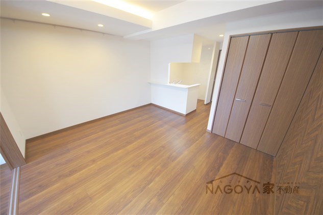 グランルクレ新栄イースト リビング