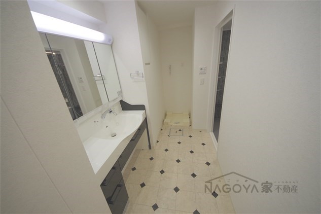 グランルクレ新栄イースト その他11