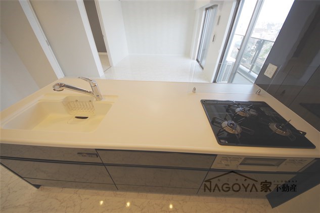 グランルクレ新栄イースト キッチン