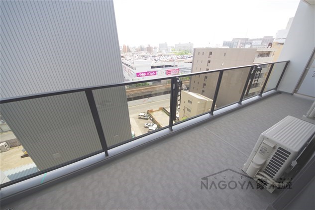 グランルクレ新栄イースト ベランダ