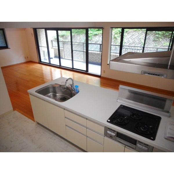 サムティレジデンス東山公園 キッチン