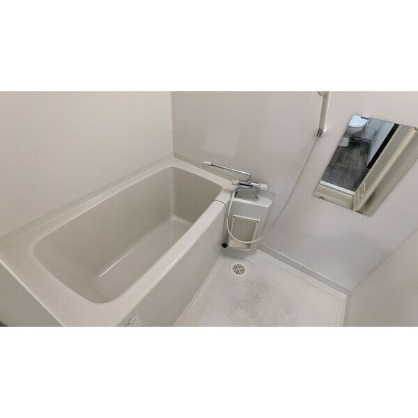 クラシタイヤー丸の内 風呂画像