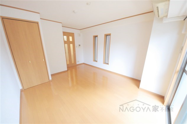 グランドゥール古出来 リビング