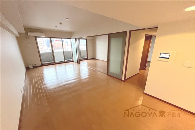 グラン・アベニュー名駅 リビング